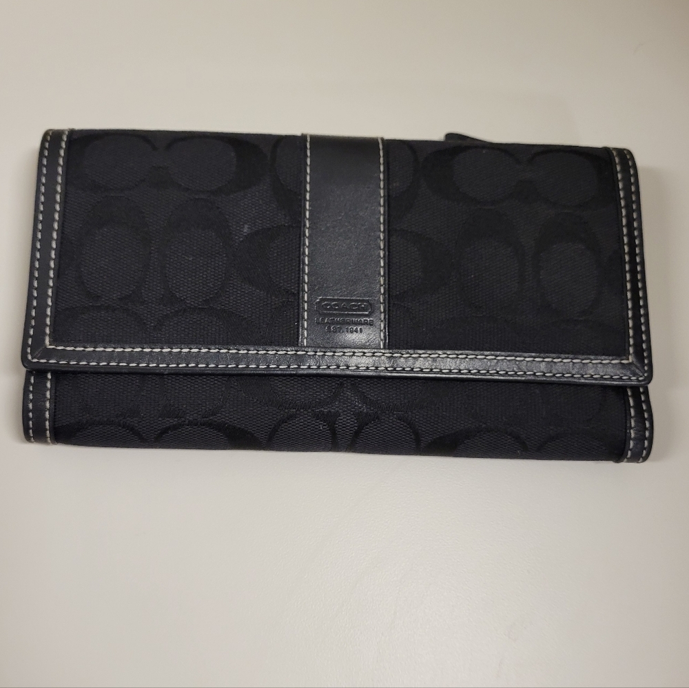 Coach Leatherware Signature Folding Snap Wallet